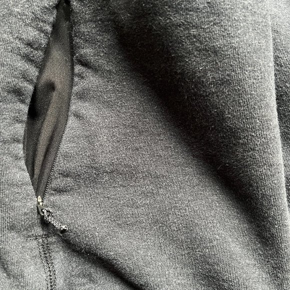 Kit and Ace Dark Grey Sweater (L) - Picture 7 of 7